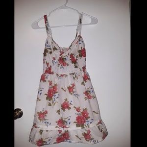 Hollister dress perfect for summer and spring